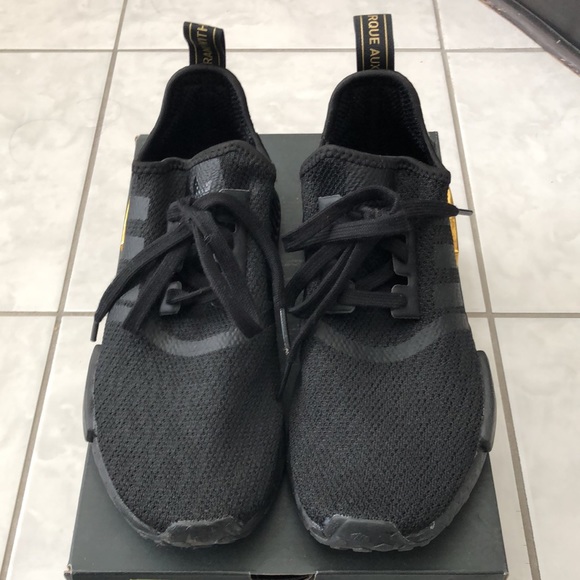 Adidas NMD R1 (fits like 7.5) - Picture 3 of 7